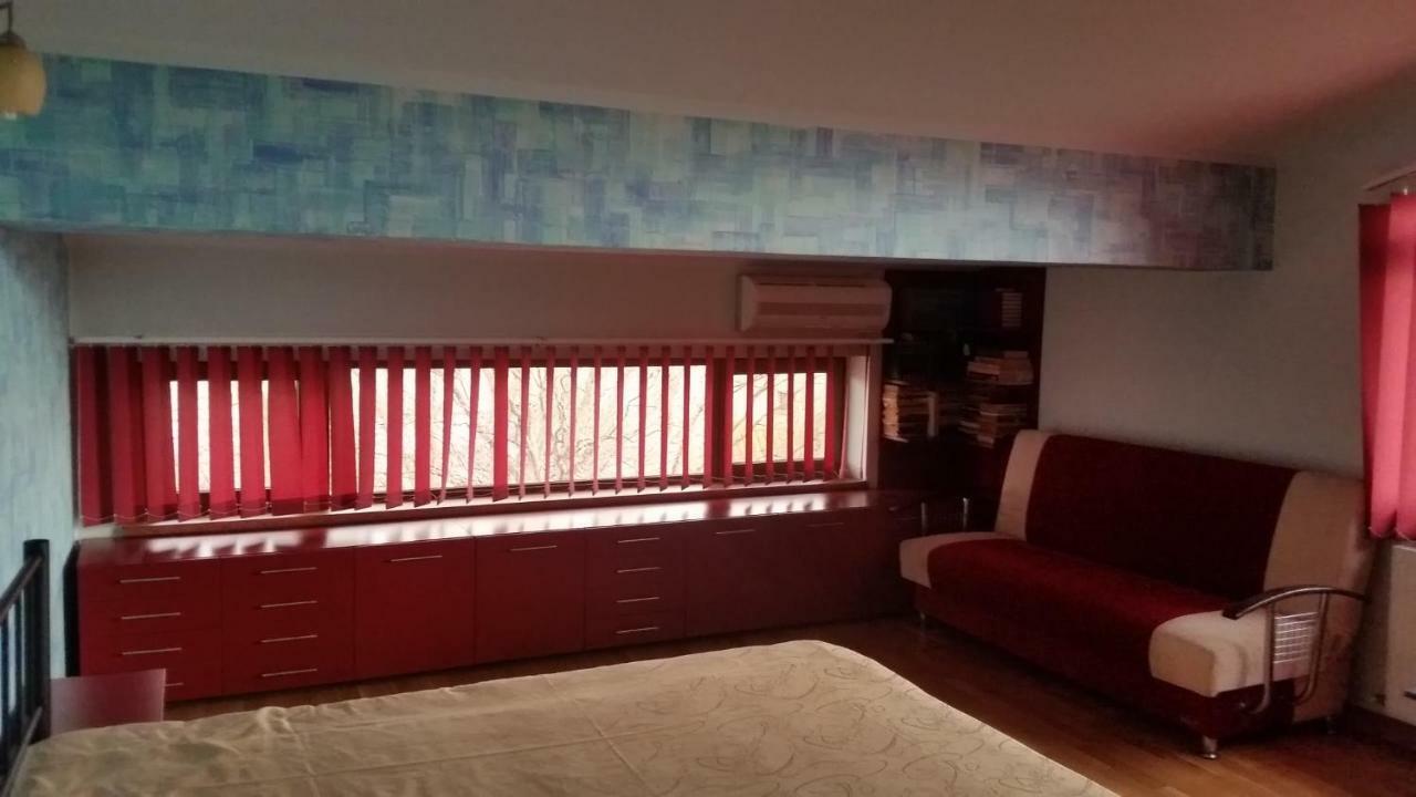 Cristalex Villaverde Bucharest Pantelimon Экстерьер фото