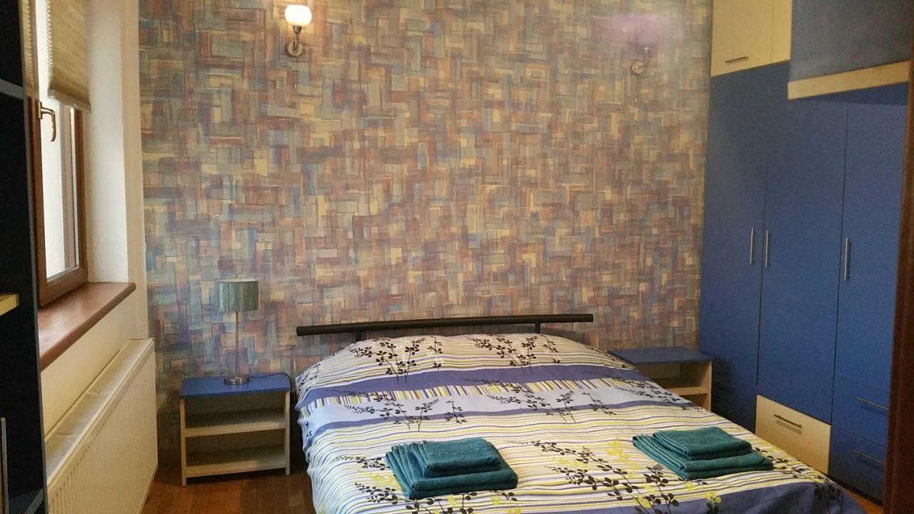Cristalex Villaverde Bucharest Pantelimon Экстерьер фото